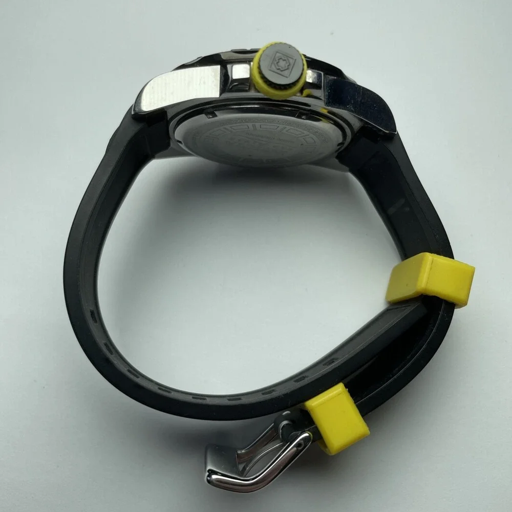 Invicta Pro Diver Water Resistant 100m Model‎ 13800